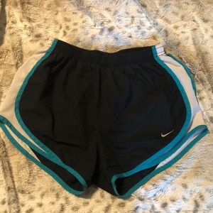 Black Nike Runnind Shorts